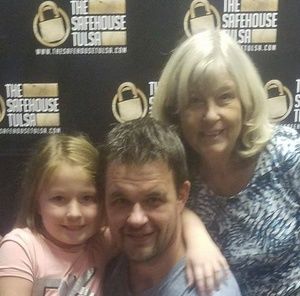 Meet your Posher, Jeremiah